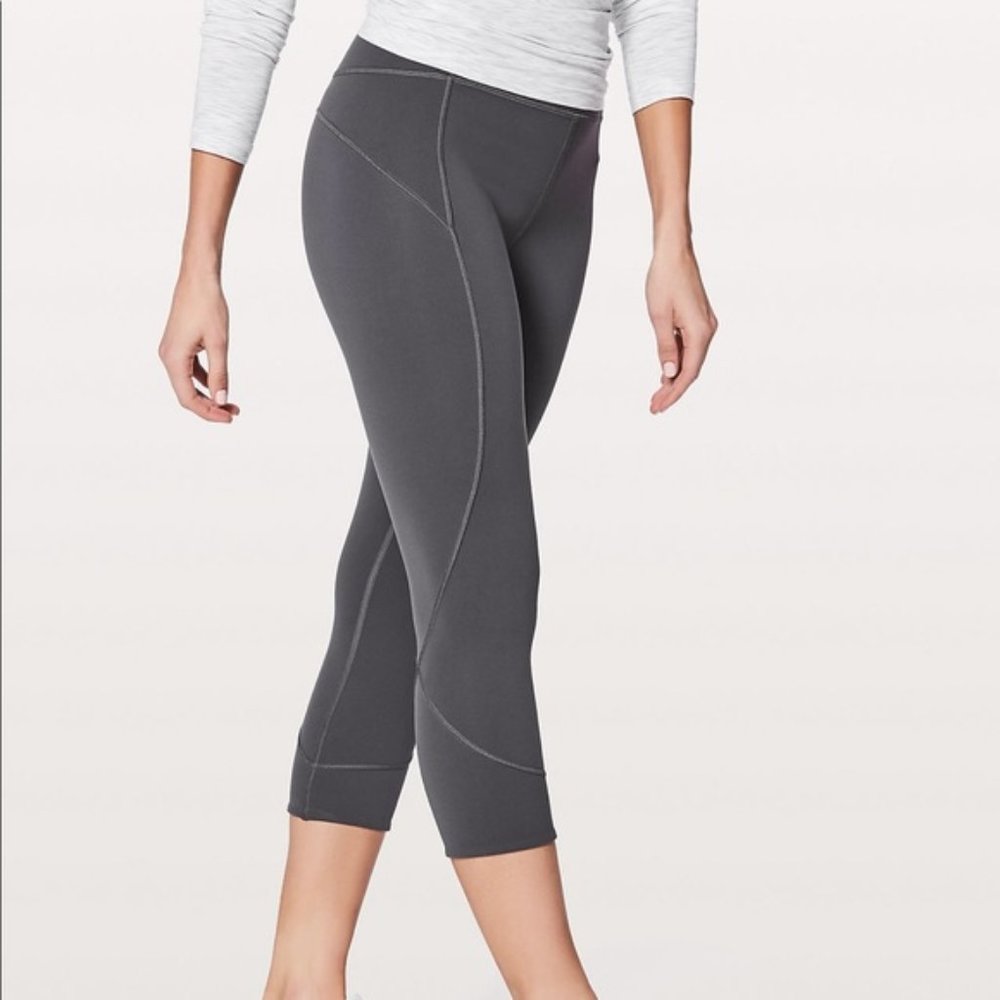 Lululemon In Movement Crop Everlux 19"